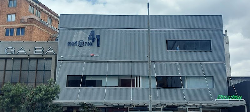 Fachada de la Notaría 41 de Bogotá