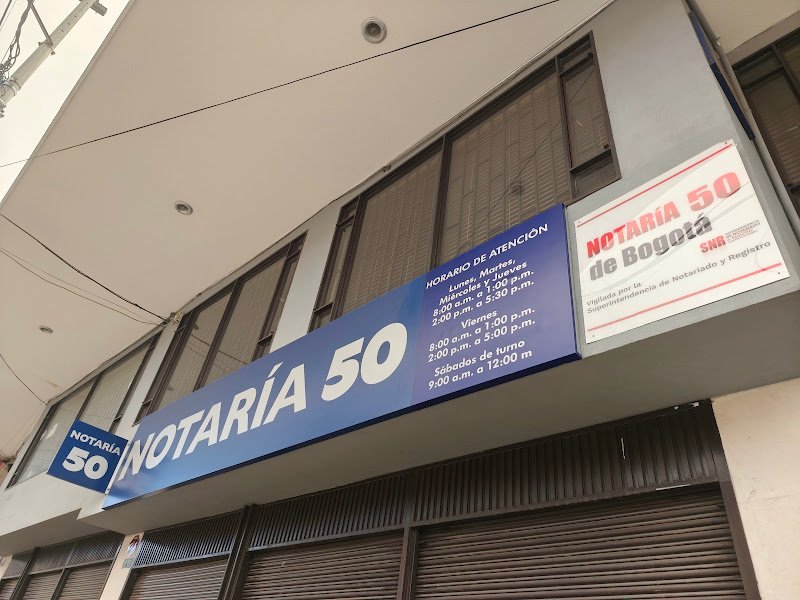 Fachada de la Notaría 50 de Bogotá