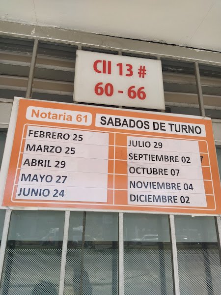 Fachada de la Notaría 61 de Bogotá