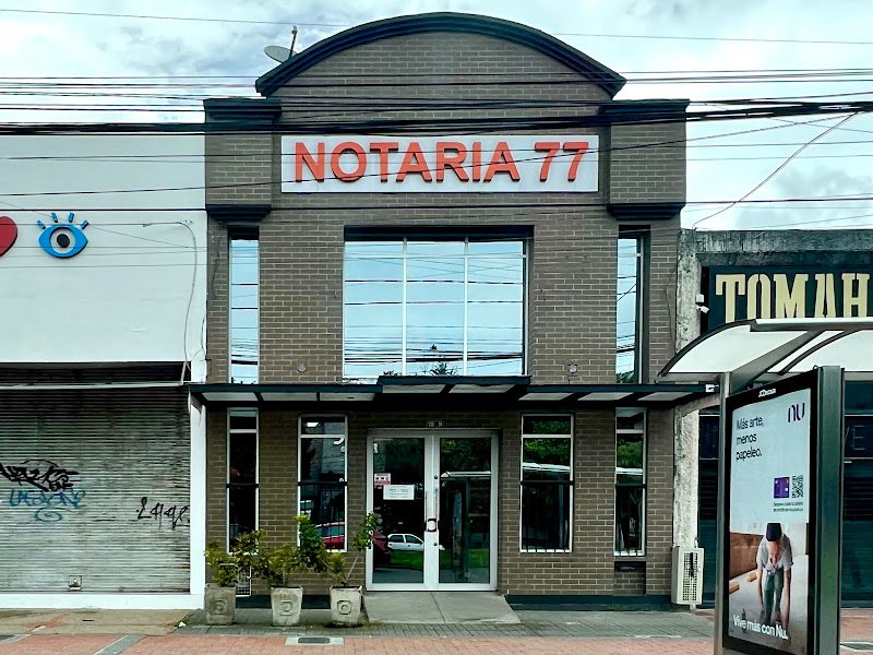 Fachada de la Notaría 77 de Bogotá